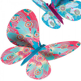 Papírové tvoření - dekorace k zavěšení Třpytiví létající motýlci